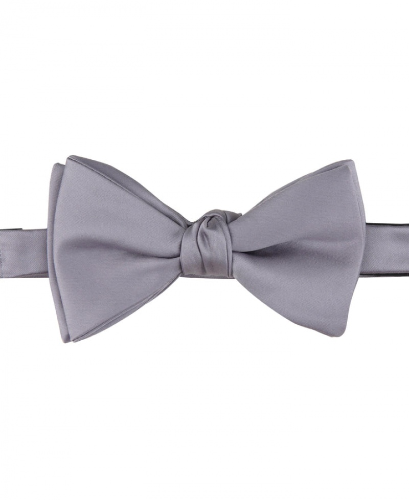 Perry Ellis Large Satin Pre-Tied Bow Tie Silver | 046BYTCMO